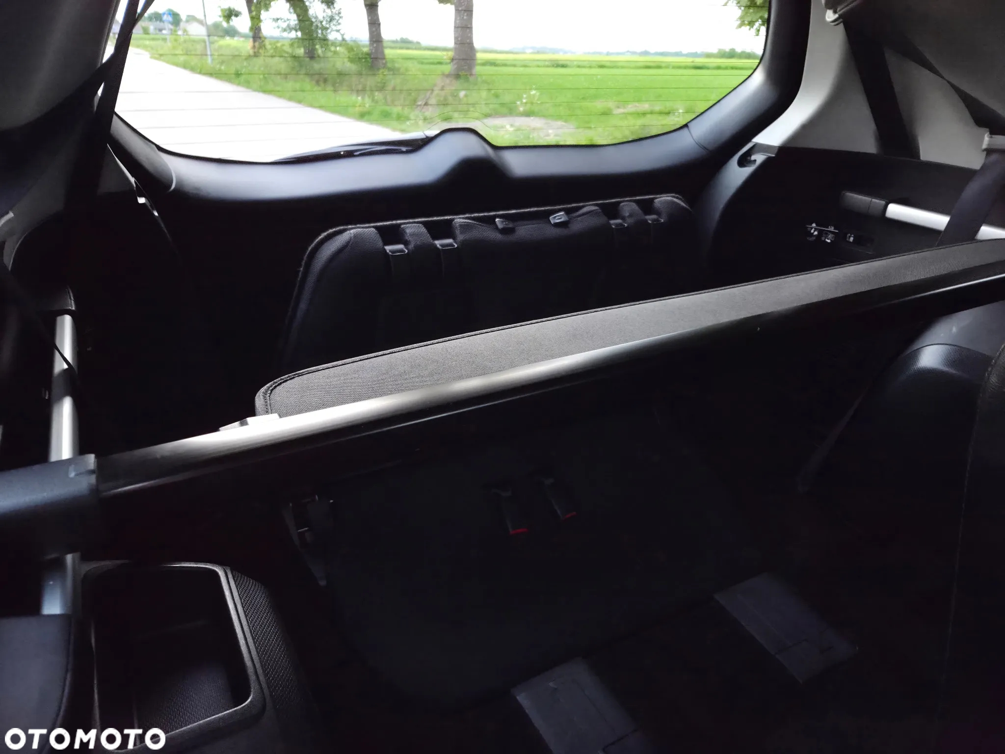 Citroën C-Crosser 2.2 HDi Exclusive - 24