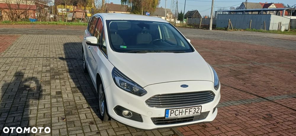 Ford S-Max 2.0 TDCi Titanium PowerShift - 16