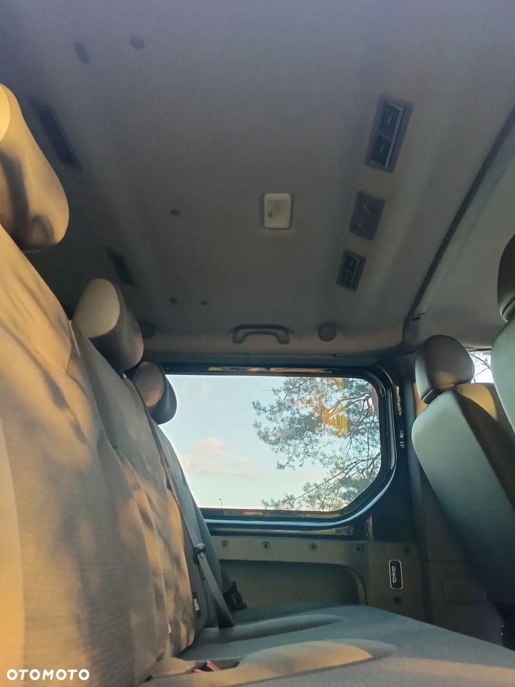 Opel Vivaro - 6