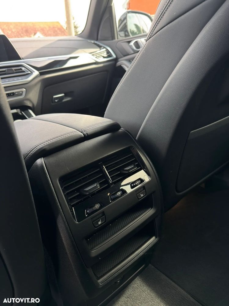 BMW X5 2022 — imagine 16