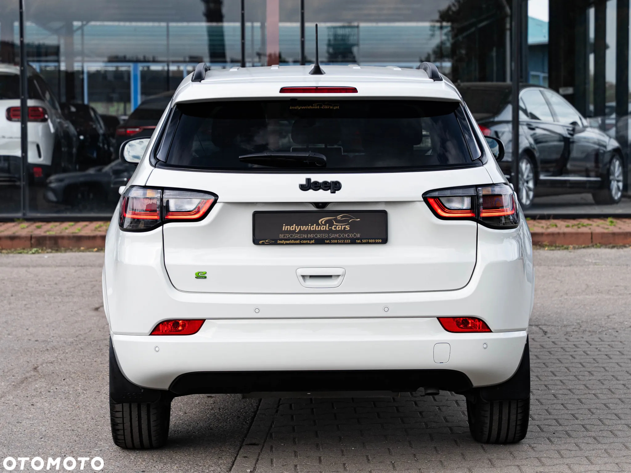 Jeep Compass - 18