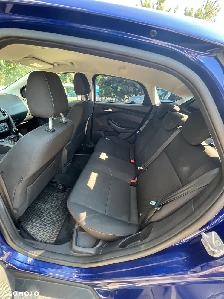 Ford Focus 1.6 Trend - 11