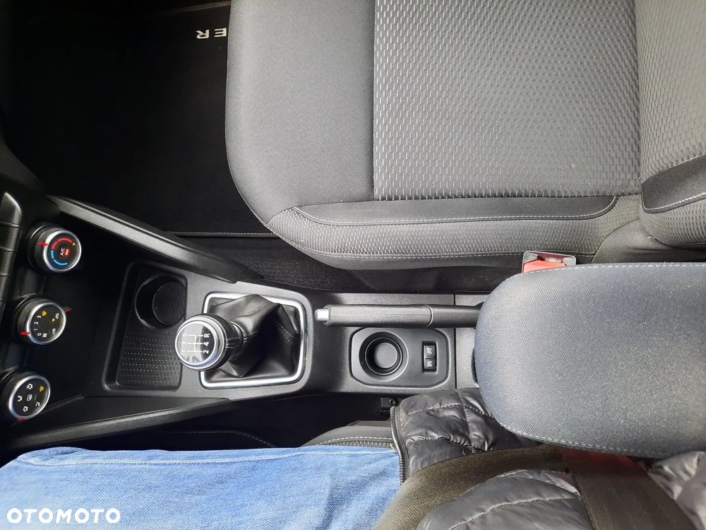 Dacia Duster SCe 115 2WD Essential - 39