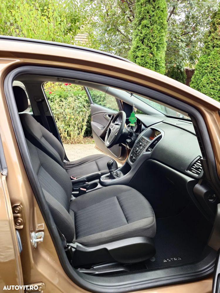 Opel Astra 1.6 CDTI ECOTEC ECOFlex Start/Stop Selection - 9