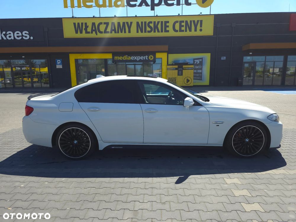 BMW Seria 5 535i xDrive - 4