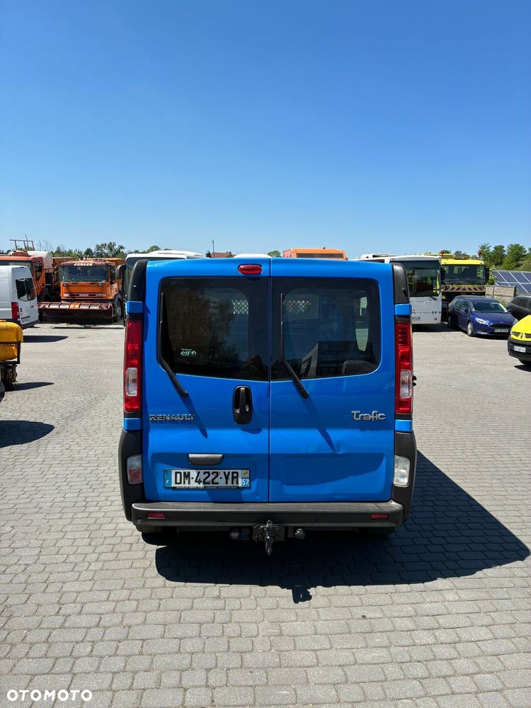 Renault Trafic 2014r Klima zabudowa warsztatowa ładny stan 2.0DCi - 9
