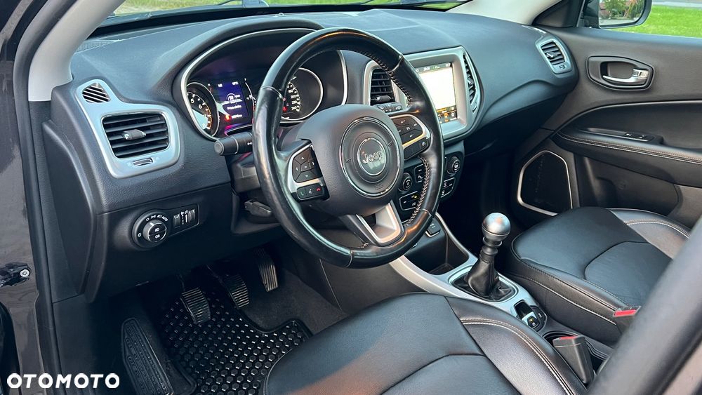 Jeep Compass 1.4 TMair Longitude FWD S&S - 17