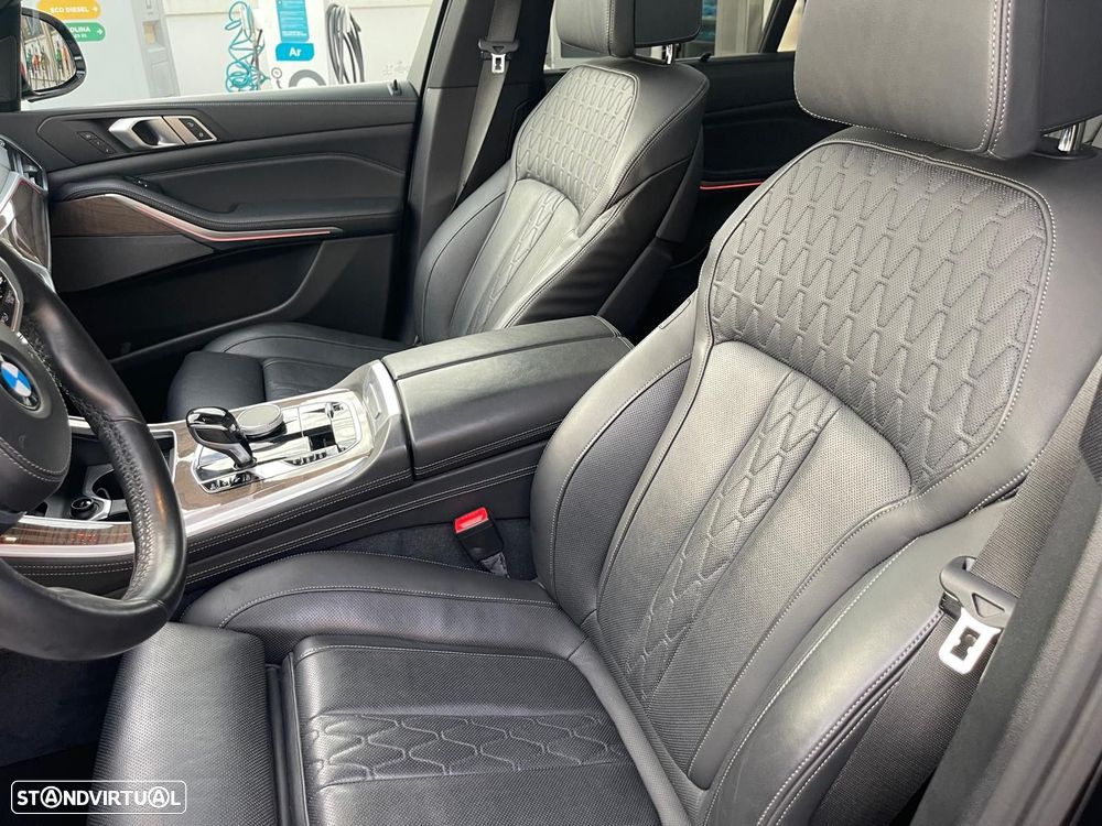 BMW X5 30 d xDrive Pack M - 38