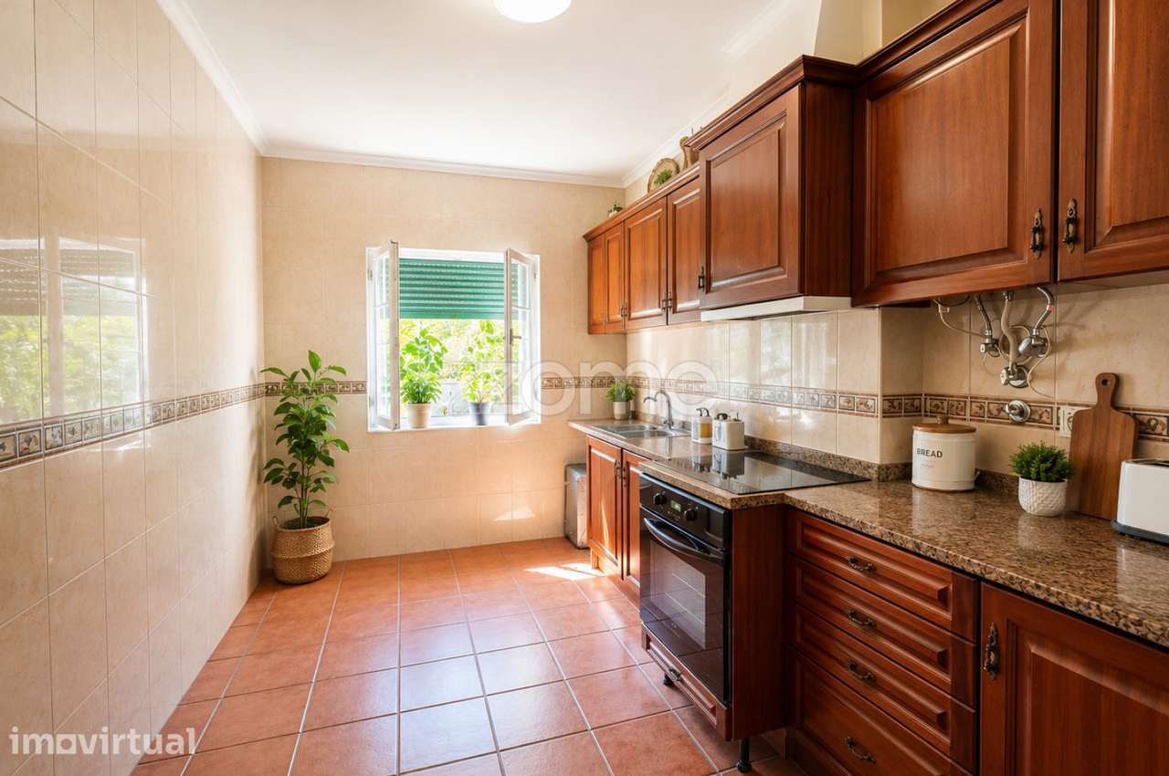 Apartamento T3 Espaçoso em Zona Nobre de Ponta Delgada - Grande imagem: 5/15