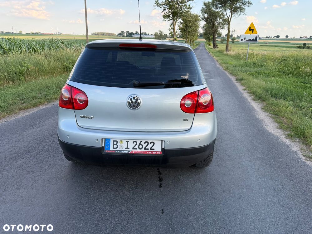 Volkswagen Golf 1.6 Automatik Sportline - 5
