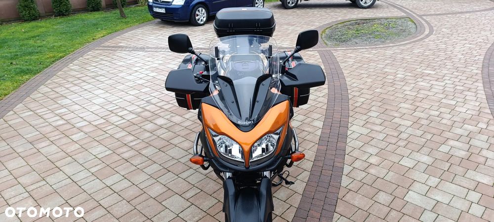 Suzuki V-STROM - 9
