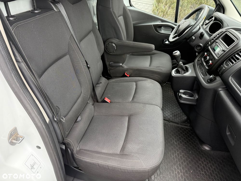 Renault Trafic - 15