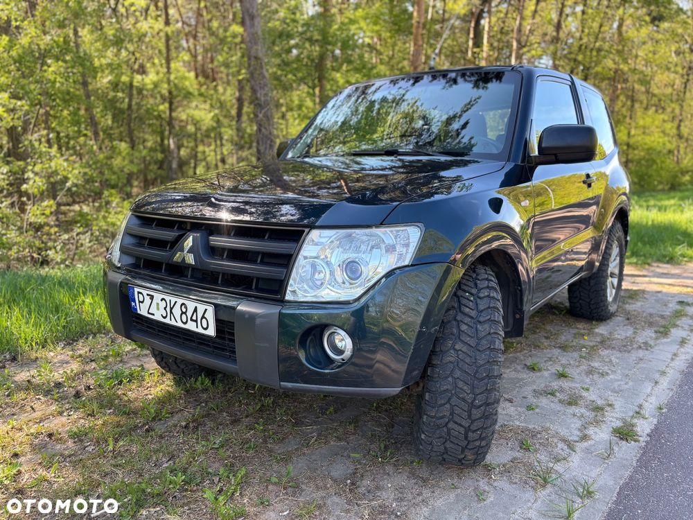Mitsubishi Pajero 3.2 DI-D - 1