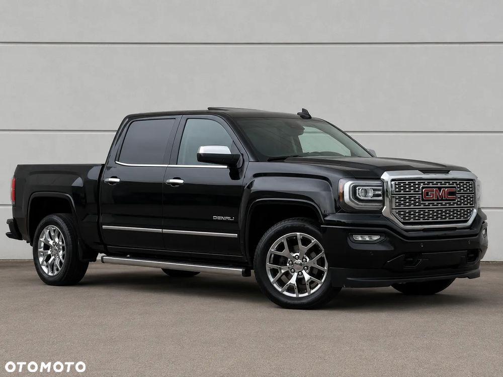 GMC Sierra - 8