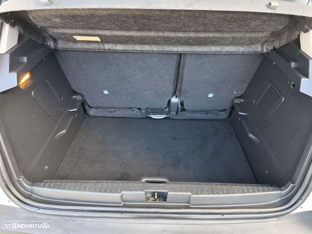 Renault Captur 1.5 dCi Exclusive EDC - 20