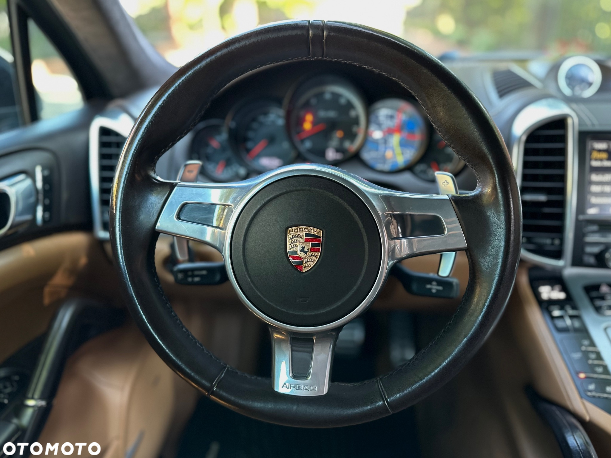 Porsche Cayenne Turbo - 12