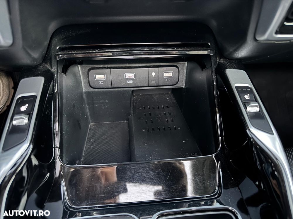 Kia Sorento 1.6 T-GDI PHEV AWD Aut. Platinum - 8