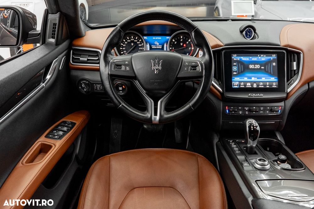 Maserati Ghibli Standard - 10