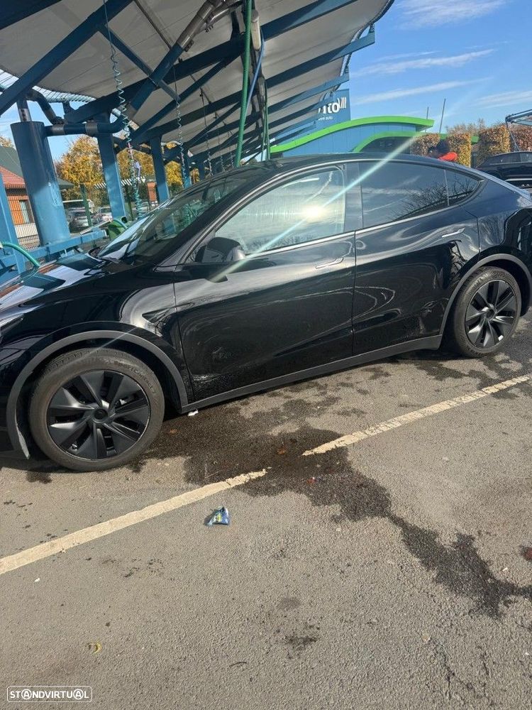 Tesla Model Y Tração Traseira - 1
