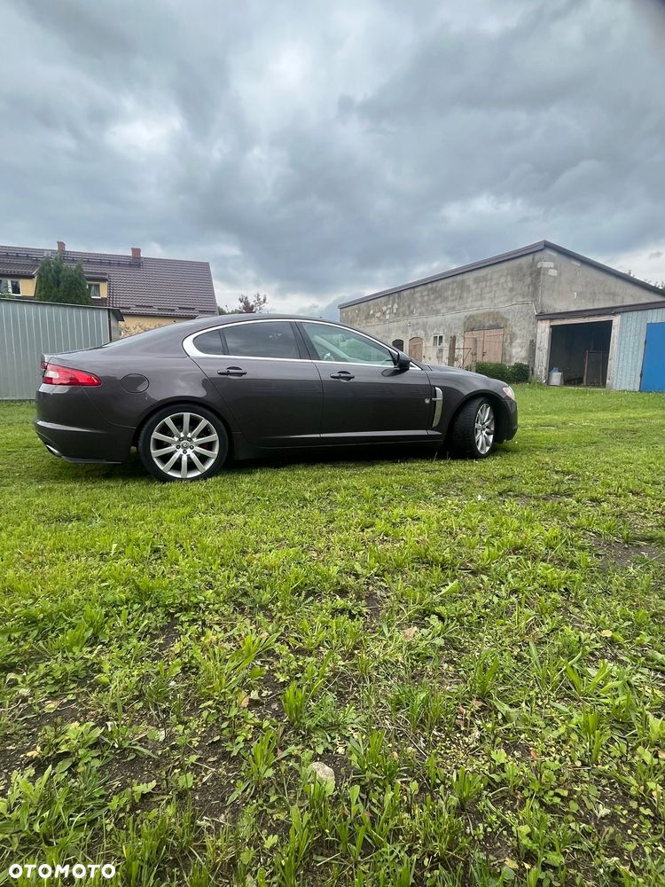 Jaguar XF 3.0 V6 D S Portfolio - 9