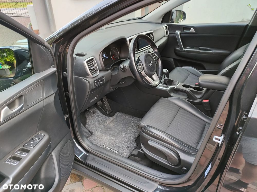 Kia Sportage 1.6 GDI L 2WD - 9