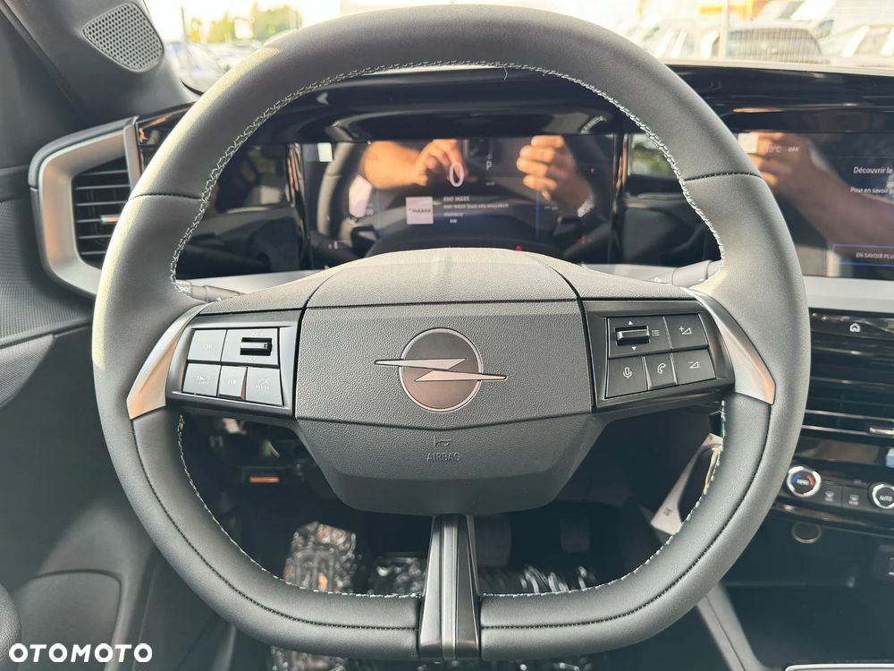 Opel Mokka 1.2 T Edition S&S - 12