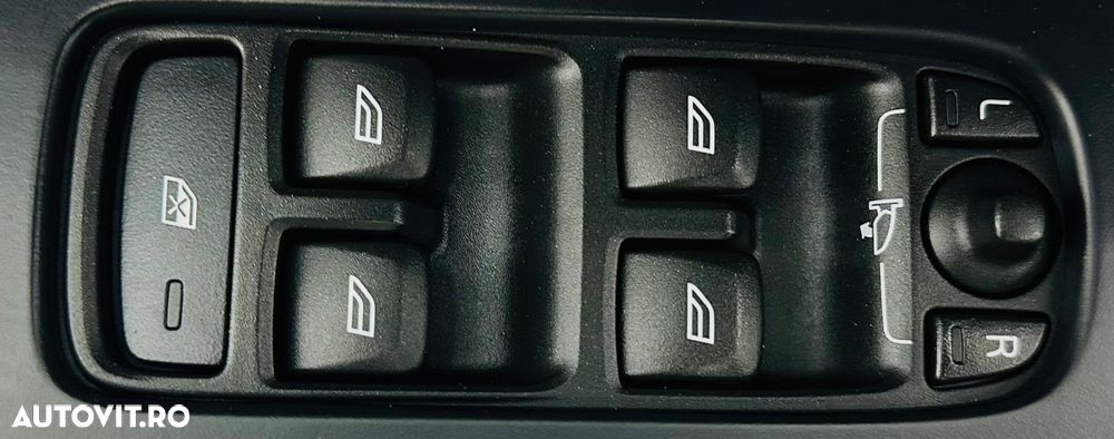 Volvo XC 60 D3 Momentum - 12