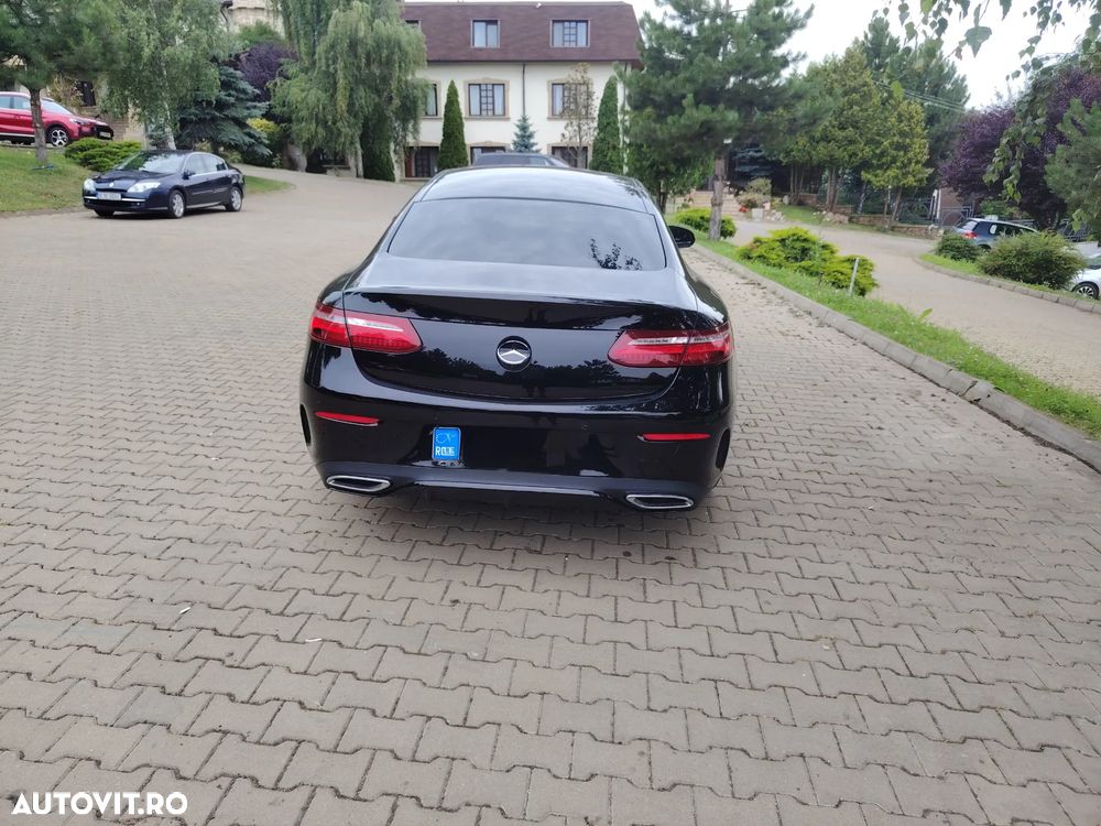 Mercedes-Benz E 220 d 4MATIC - 4
