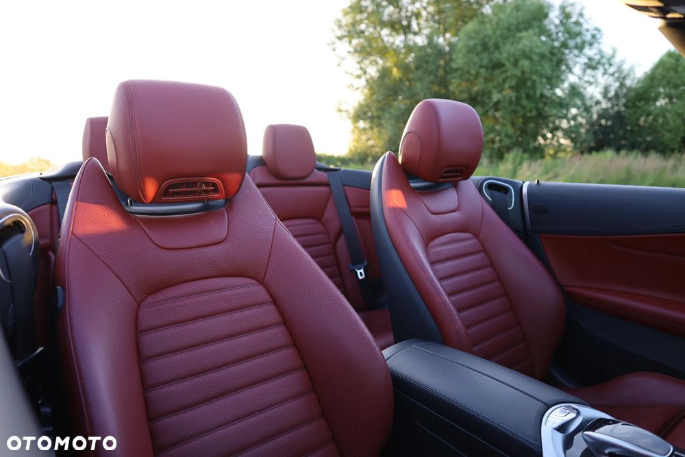 Mercedes-Benz Klasa C AMG 43 Cabrio 4Matic AMG Speedshift TCT 9G - 32