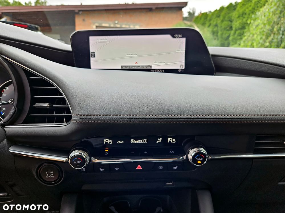 Mazda 3 e-SKYACTIV-G 122 M HYBRID HOMURA - 35