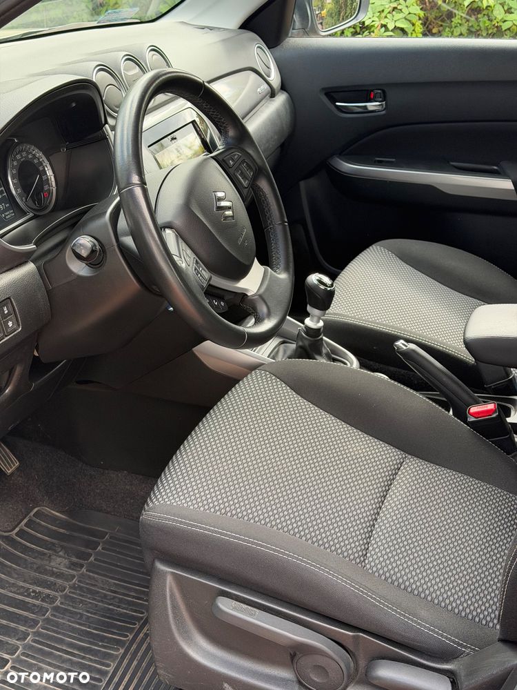 Suzuki Vitara 1.4 Boosterjet SHVS Premium 4WD - 5