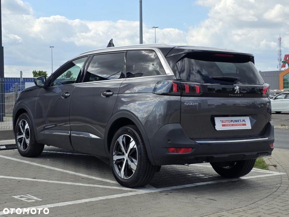 Peugeot 5008 - 6