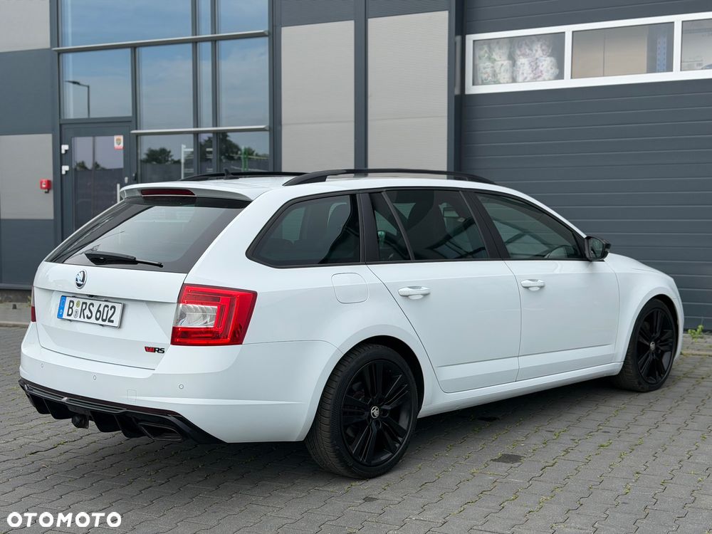 Skoda Octavia 2.0 TDI 4x4 RS Challenge DSG - 11