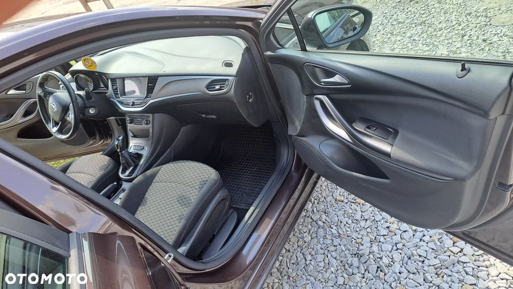 Opel Astra 1.4 Enjoy - 10