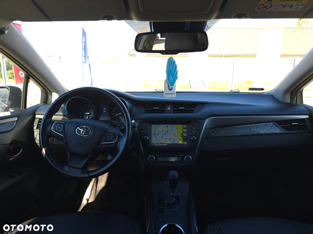 Toyota Avensis 2.0 Prestige MS - 39