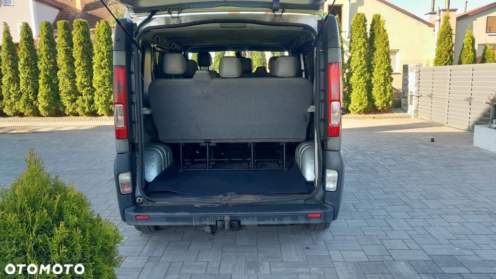 Opel Vivaro - 9