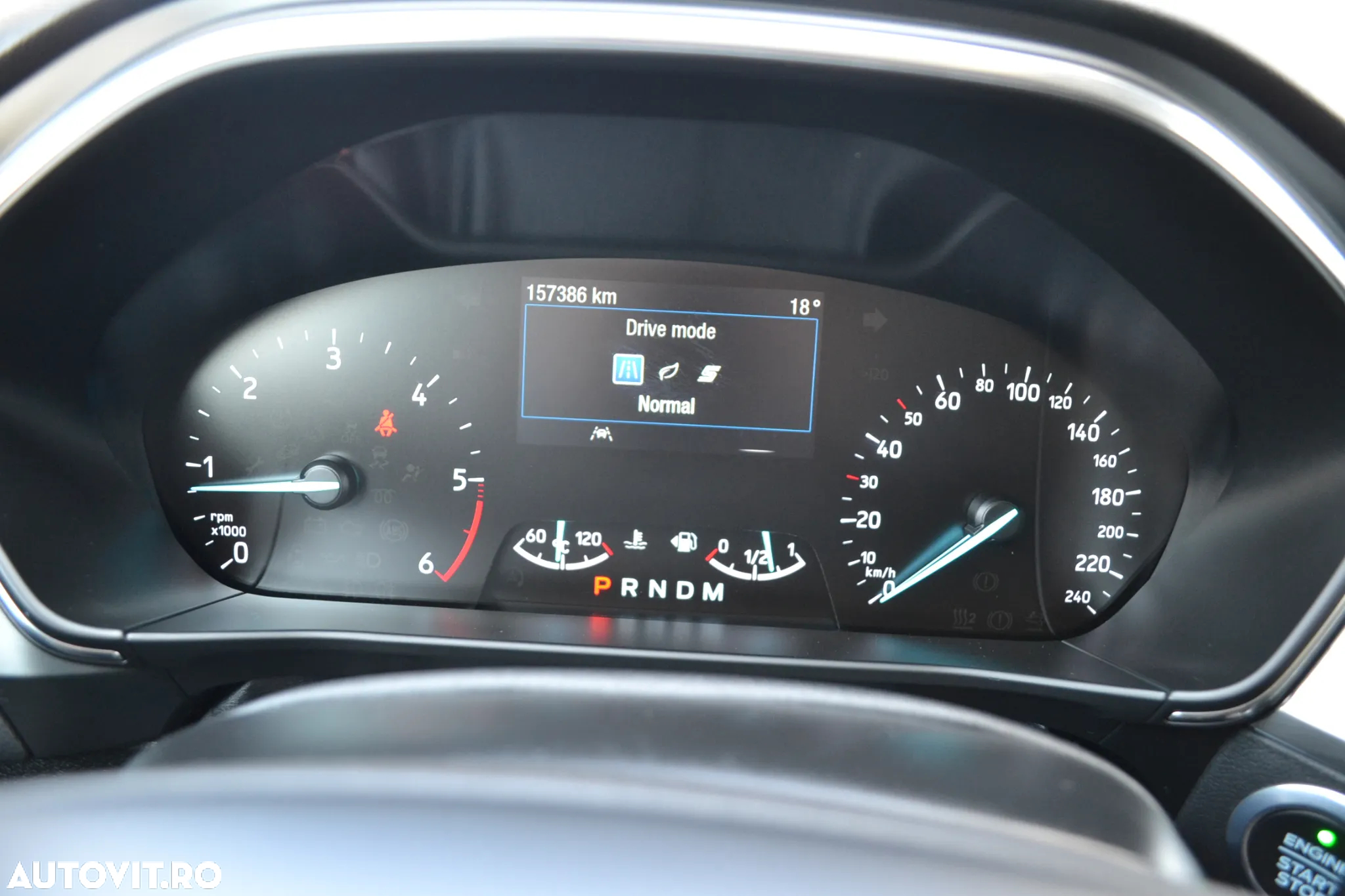 Ford Focus 1.5 EcoBlue Start-Stopp-System Aut. TITANIUM - 20