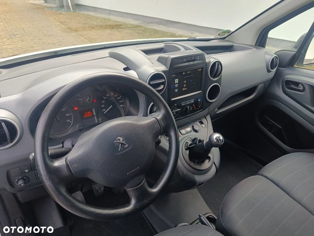 Peugeot Partner - 13