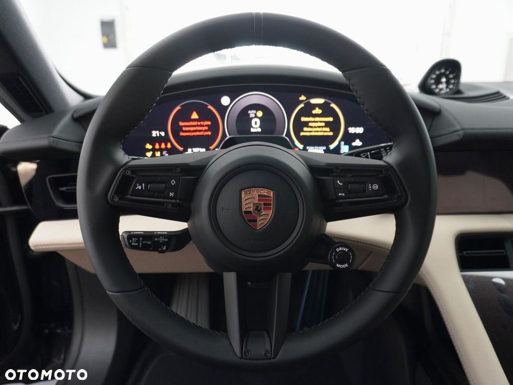 Porsche Taycan 105kWh 4S Black Edition - 28