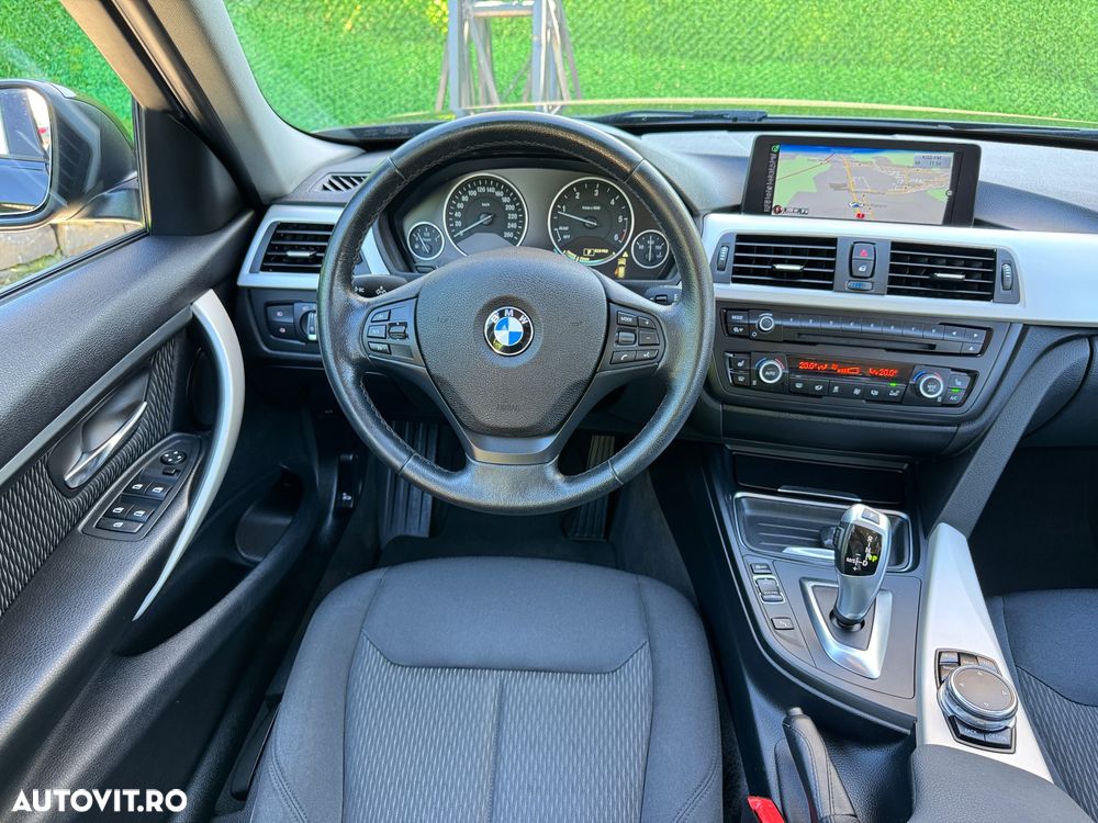BMW Seria 3 320d Aut. Efficient Dynamics Edition - 10
