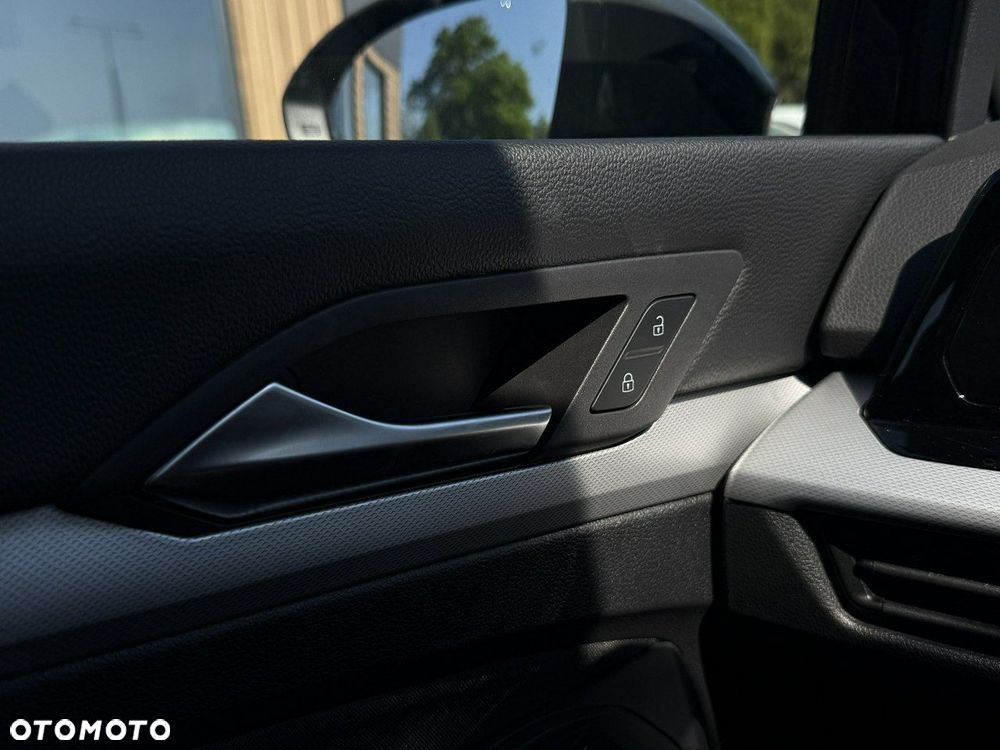 Volkswagen Golf 1.0 TSI - 33