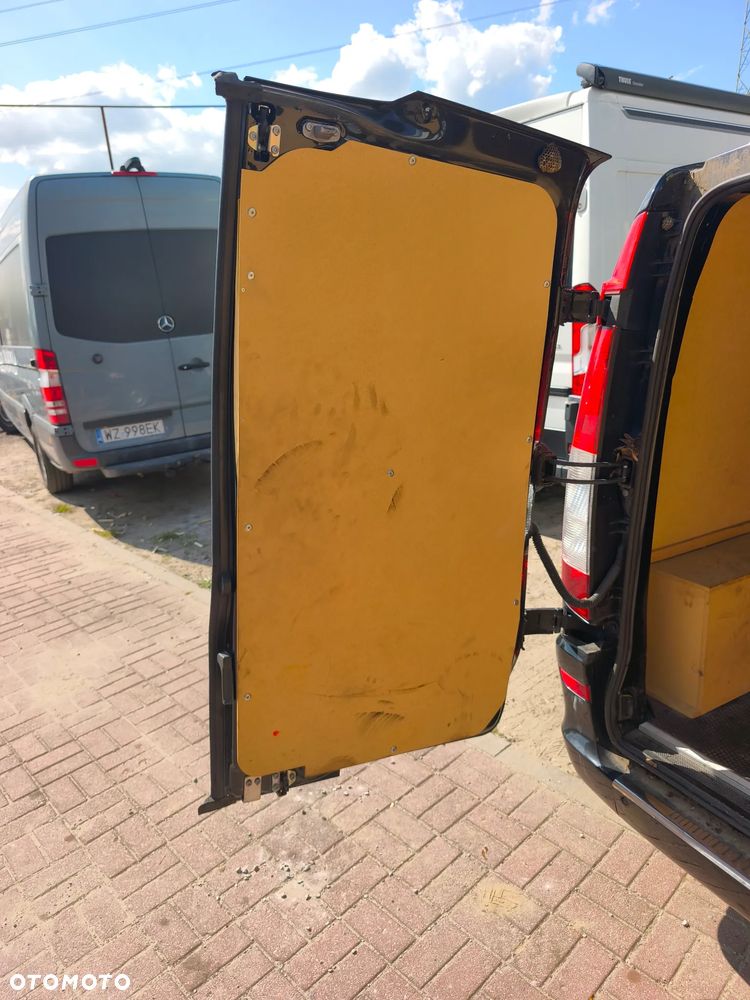 Zabudowa paki podłoga Mercedes Vito w639 krótki 2003-2014 - 2