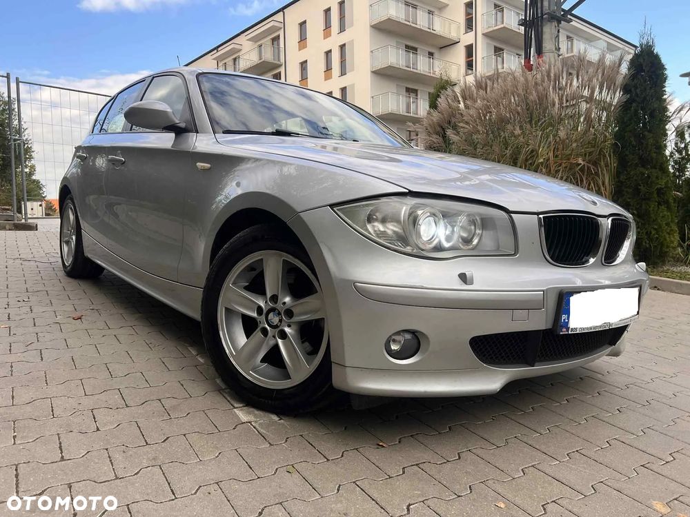 BMW Seria 1 120i - 4