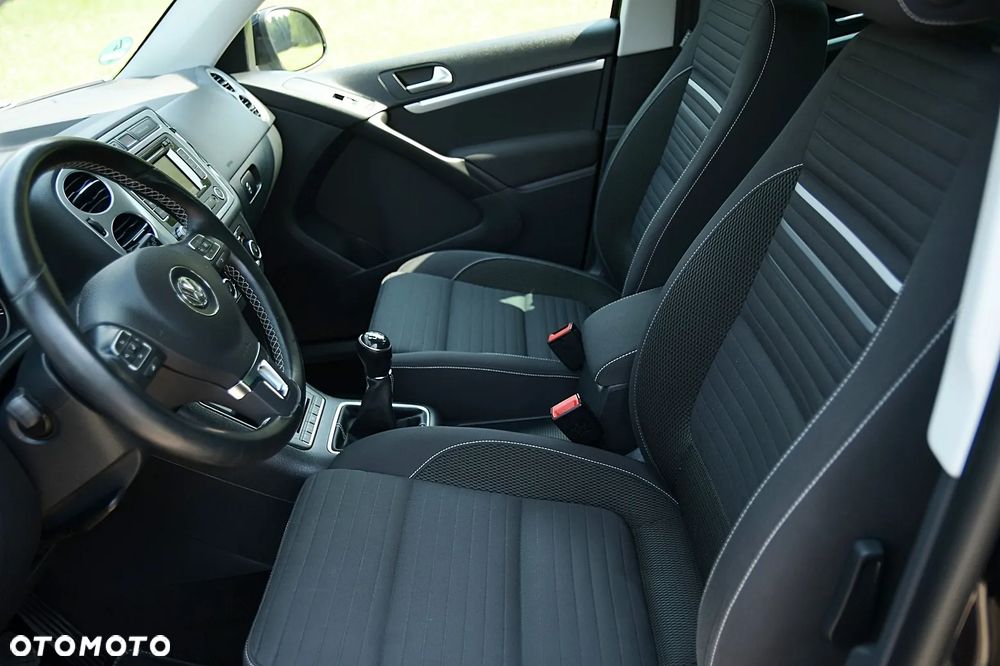 Volkswagen Tiguan 2.0 TDI DPF BlueMotion Technology Cup Sport & Style - 27