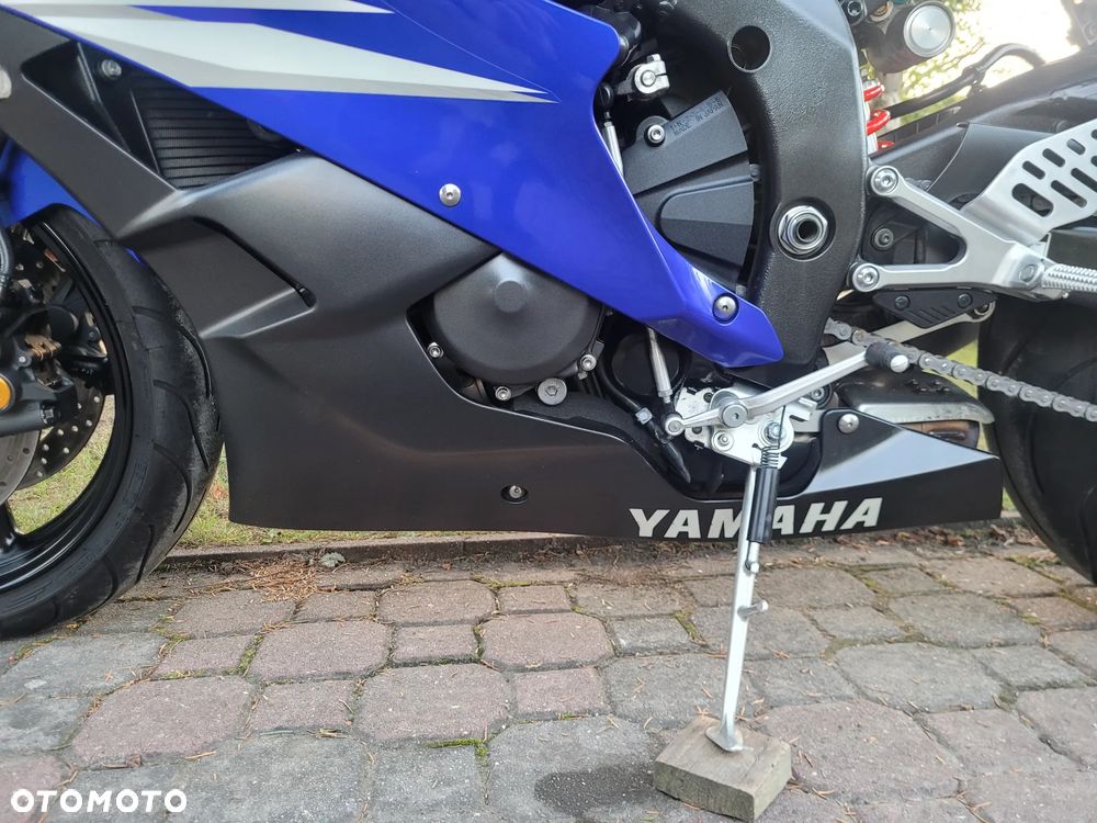 Yamaha R6 - 26
