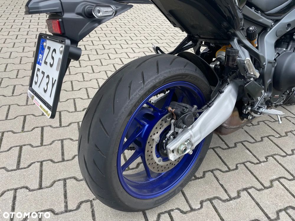 Yamaha MT - 6