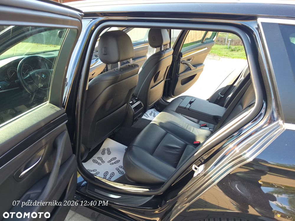 BMW Seria 5 520d Luxury Line sport - 16