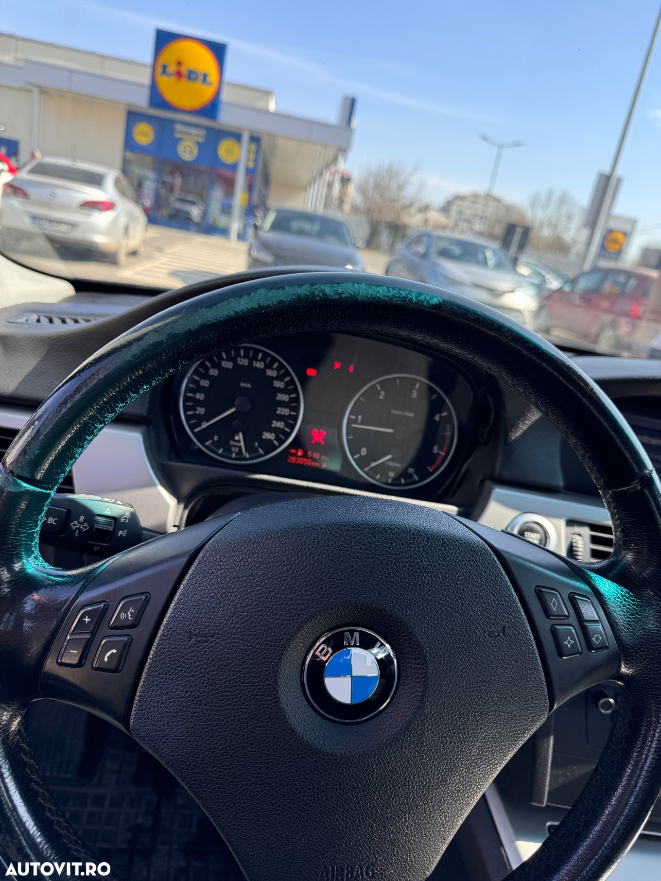 BMW Seria 3 320d - 26