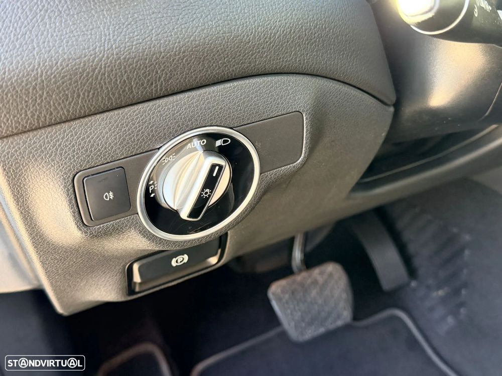 Mercedes-Benz CLA 200 (CDI) d 7G-DCT Urban - 14