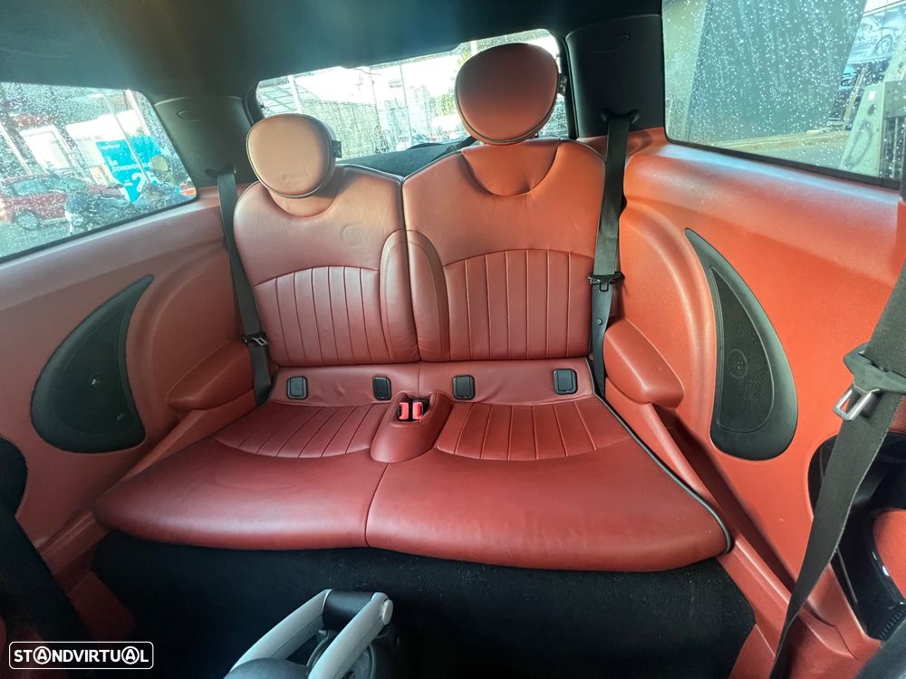 MINI 3 Portas John Cooper Works - 11